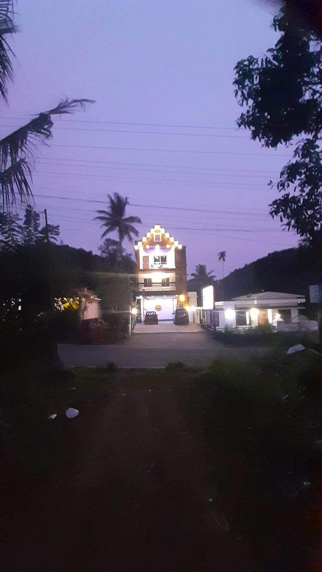 Himadri Munnar Holidays Exterior foto