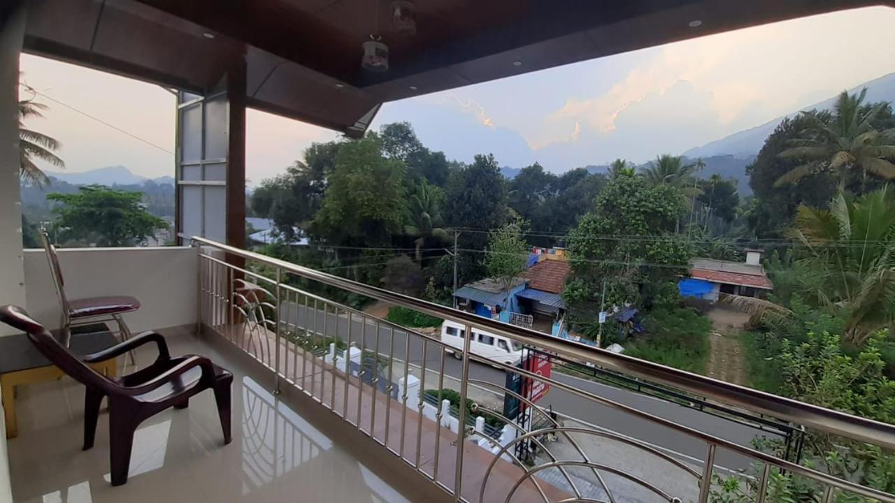 Himadri Munnar Holidays Exterior foto